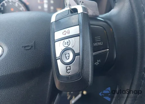 2024 Ford Maverick Lariat z USA, uszkodzony, nr VIN 3FTTW8S9XRRB79781